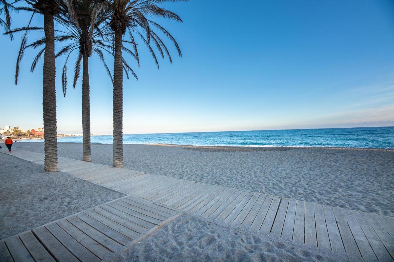 Modern Apartment Next To The Beach, Pets Friendly Benalmadena Ngoại thất bức ảnh
